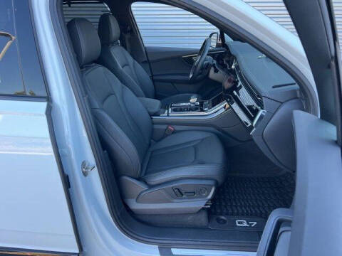 2025 Audi Q7 quattro Premium Plus 55 TFSI