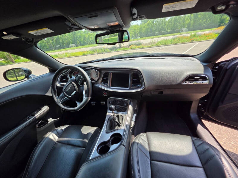 2016 Dodge Challenger SRT Hellcat