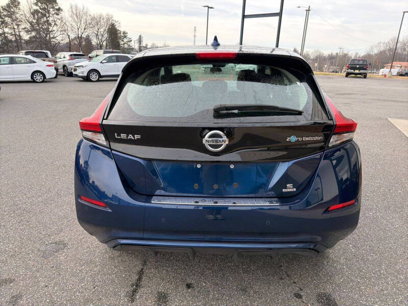 2022 Nissan LEAF S PLUS