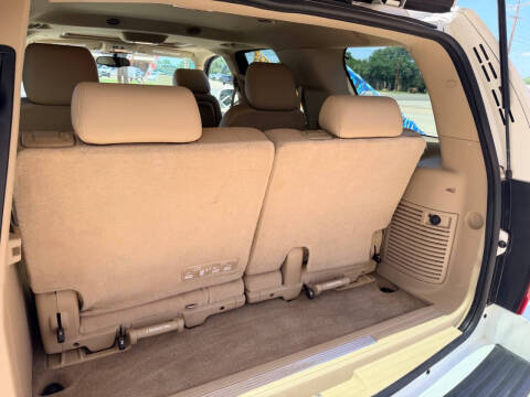2012 Cadillac Escalade Luxury