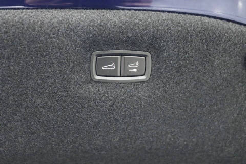 2020 Porsche Taycan Turbo