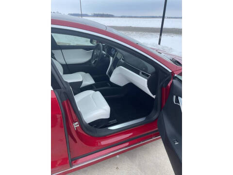 2017 Tesla Model S 75D