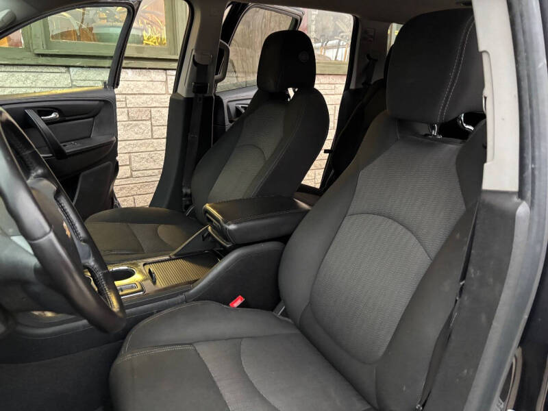 2016 Chevrolet Traverse LT