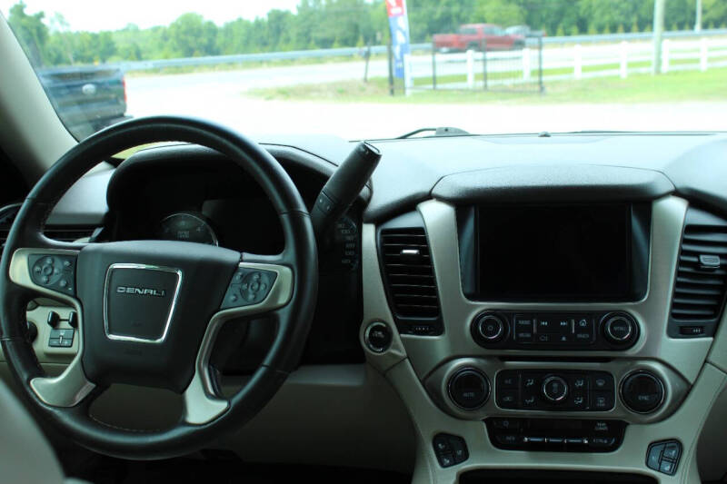 2017 GMC Yukon XL Denali