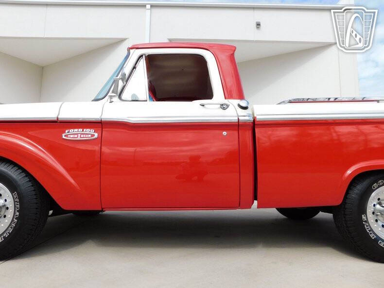 1965 Ford F-100