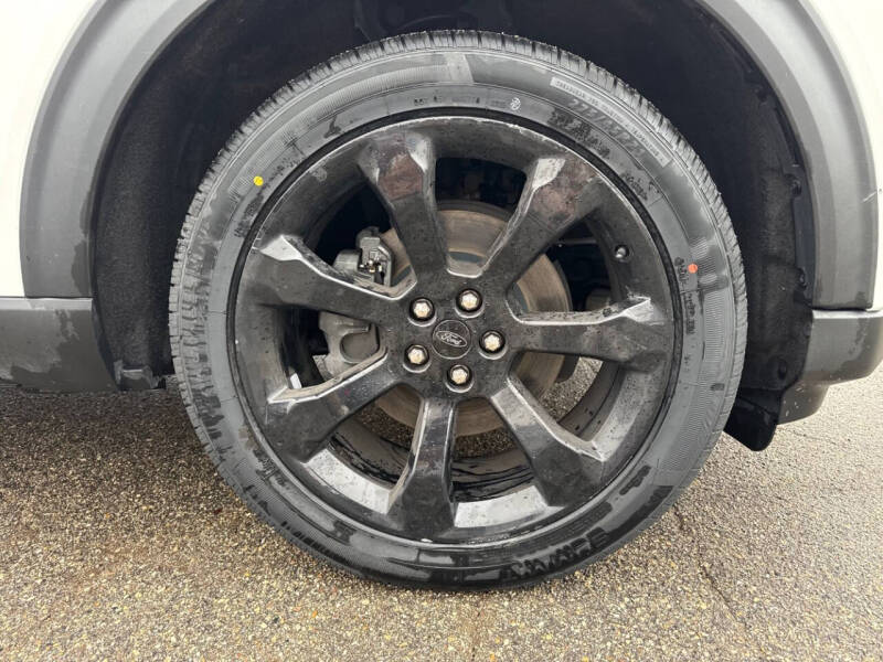 2022 Ford Explorer ST-Line