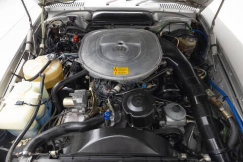 1986 Mercedes-Benz 560-Class 560 SL