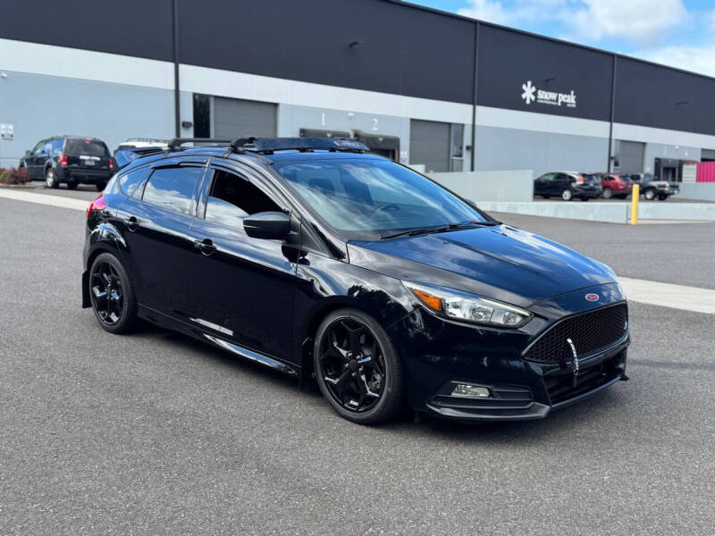 2018 Ford Focus ST