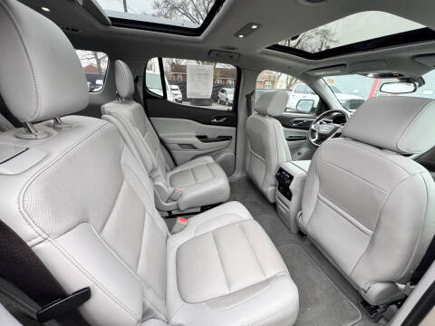 2017 GMC Acadia SLT-1