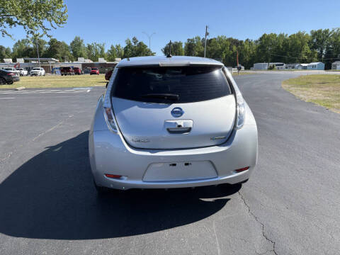 2017 Nissan LEAF S