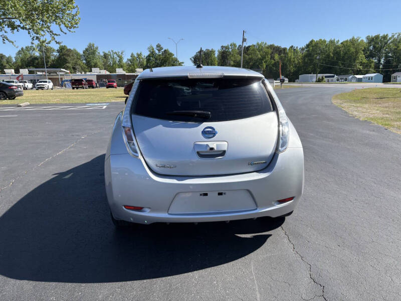 2017 Nissan LEAF S