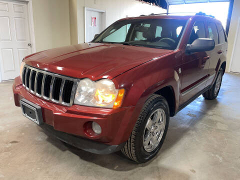 2007 Jeep Grand Cherokee for sale at Safe Trip Auto Sales in Dallas TX