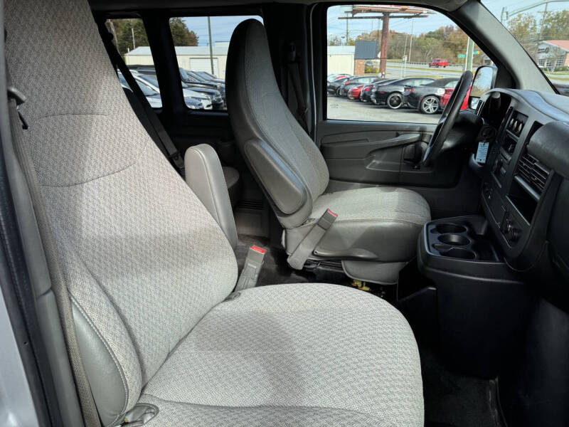 2015 Chevrolet Express LS 2500