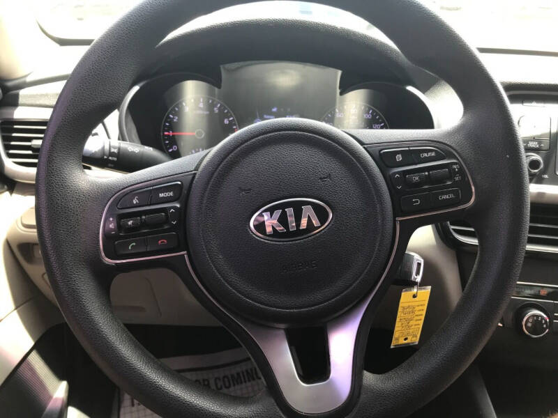 2016 Kia Optima LX