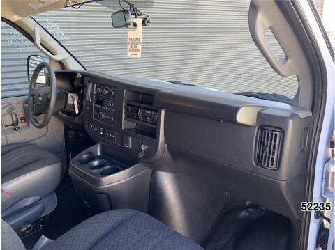 2023 Chevrolet Express 2500