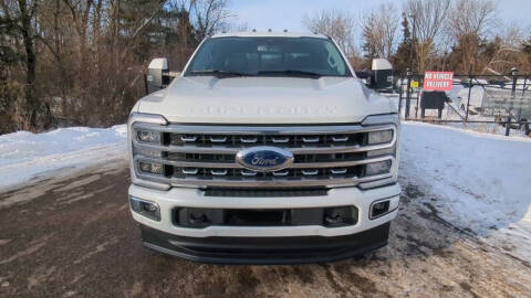 2023 Ford F-350 Super Duty Lariat