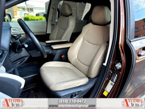 2021 Toyota Sienna XLE 8-Passenger