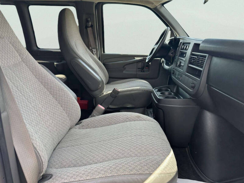 2014 Chevrolet Express LT 3500
