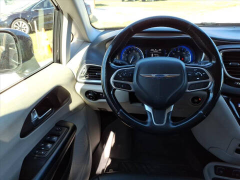 2019 Chrysler Pacifica Touring L
