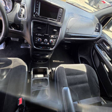 2017 Dodge Grand Caravan SE Plus