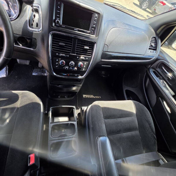 2017 Dodge Grand Caravan SE Plus