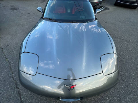 2004 Chevrolet Corvette