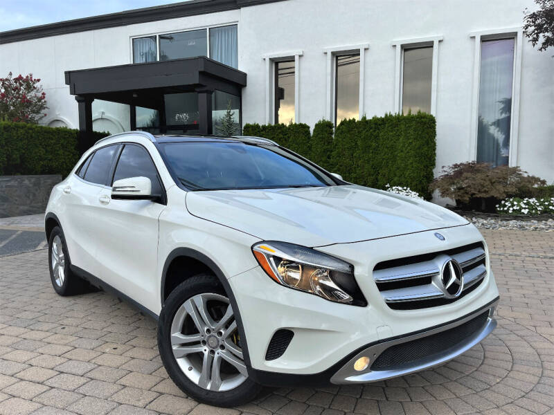 2017 Mercedes-Benz GLA for sale at Ultimate Motors in Port Monmouth NJ