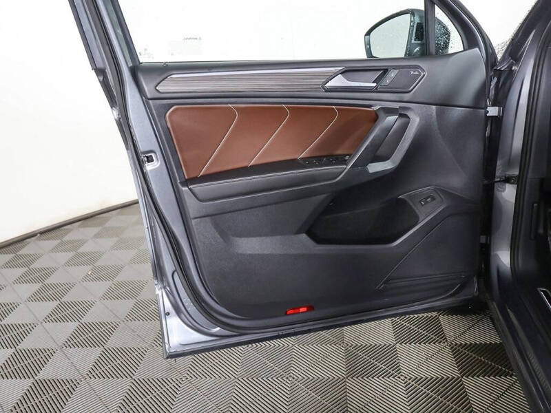 2024 Volkswagen Tiguan SEL R-Line 4Motion