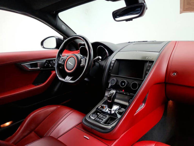 2016 Jaguar F-TYPE S