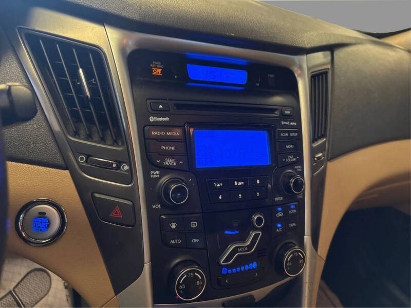 2012 Hyundai Sonata Hybrid