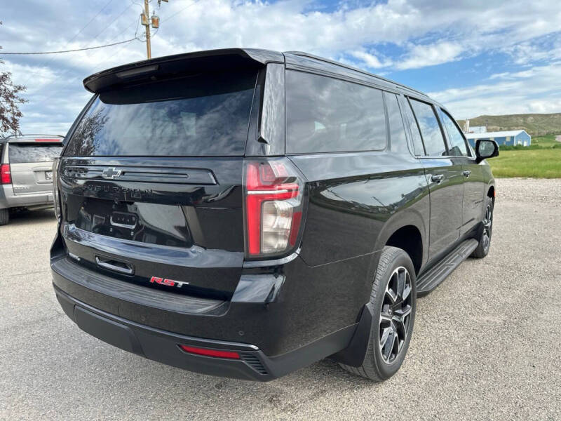 2024 Chevrolet Suburban RST