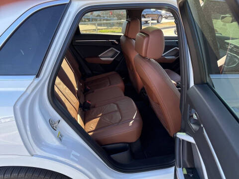 2021 Audi Q3 quattro S line Prem Plus 45 TFSI