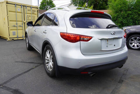 2010 Infiniti FX35