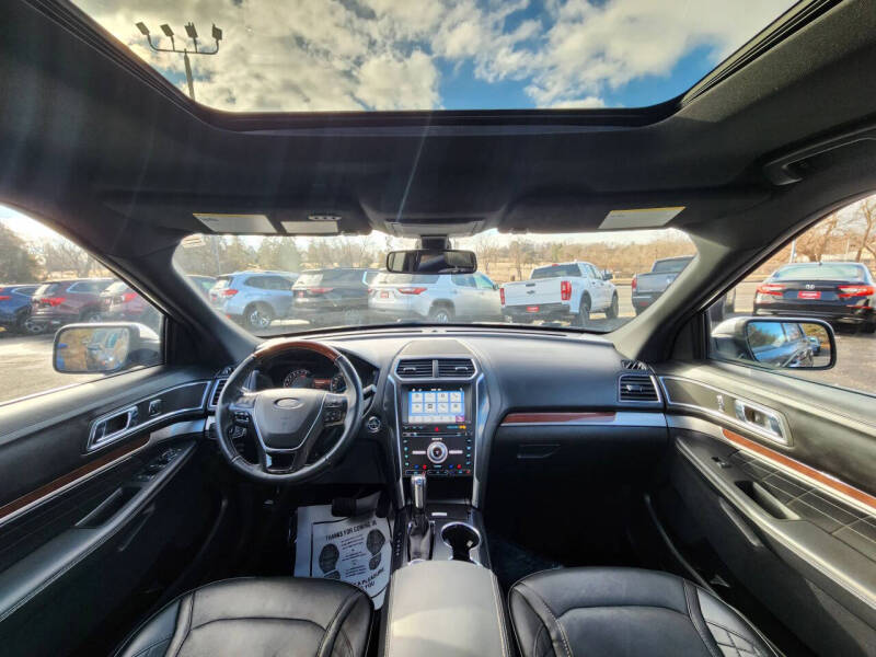 2018 Ford Explorer Platinum