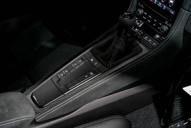 2023 Porsche 718 Cayman GT4 RS