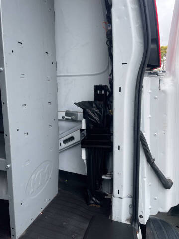 2020 Chevrolet Express 2500