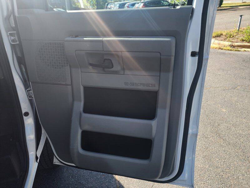 2023 Ford E-Series