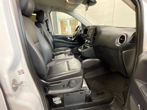 2016 Mercedes-Benz Metris Passenger