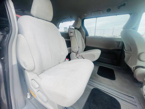 2011 Toyota Sienna