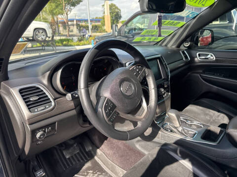 2018 Jeep Grand Cherokee Altitude