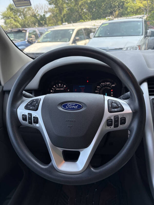 2013 Ford Edge SE