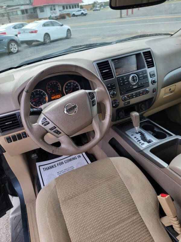 2014 Nissan Armada SV