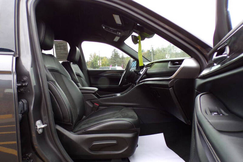 2023 Jeep Grand Cherokee L