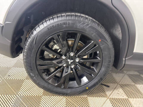 2025 Mitsubishi Eclipse Cross LE