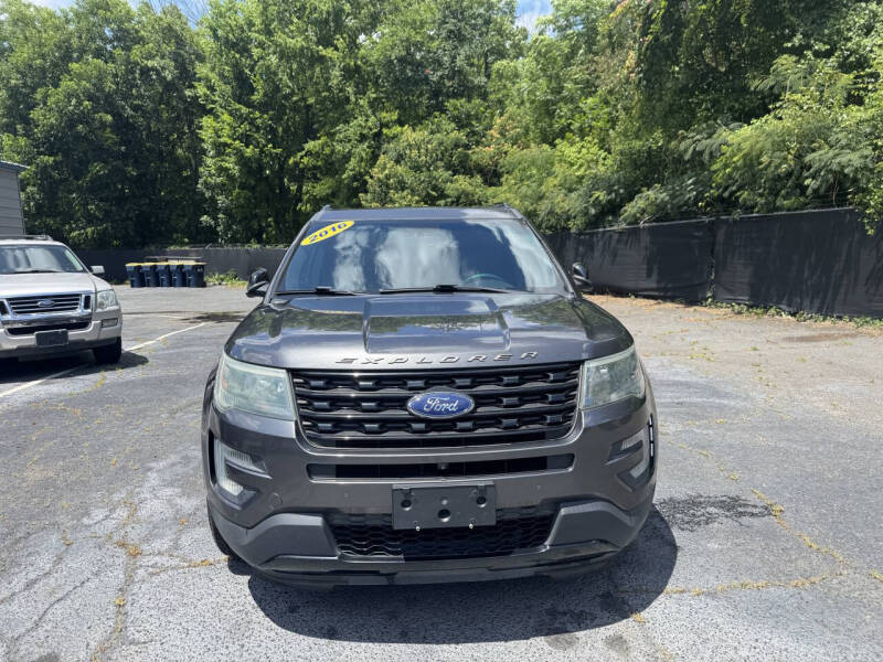2016 Ford Explorer Sport