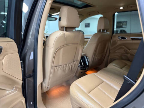 2012 Porsche Cayenne Tiptronic