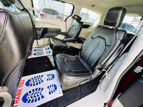 2021 Chrysler Voyager LXi