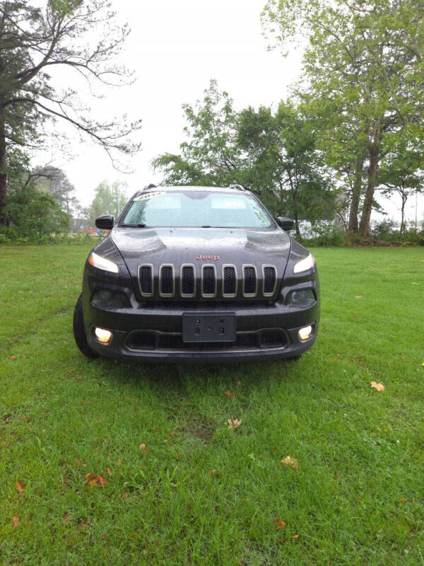Image 4 of 2016 Jeep Cherokee Latitude 75th Anniversary