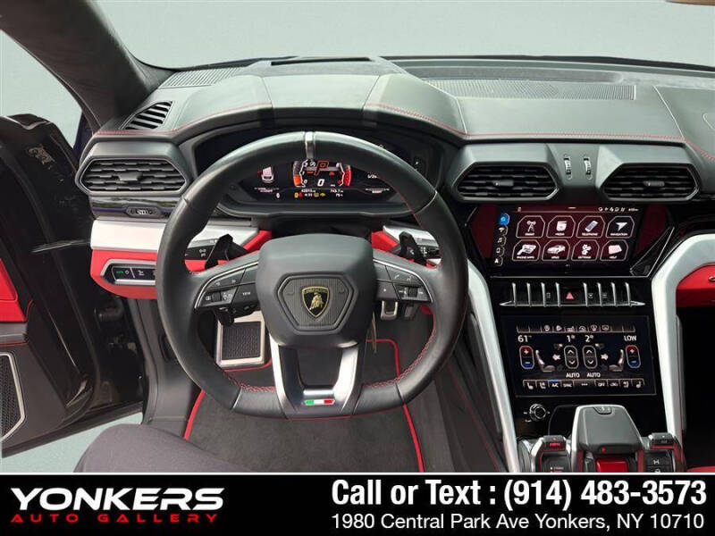 2020 Lamborghini Urus