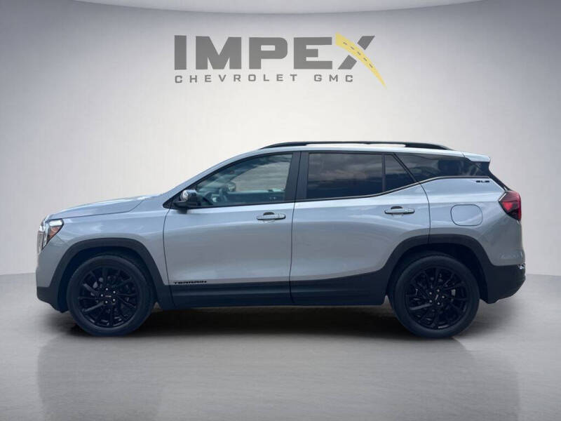 2024 GMC Terrain SLE